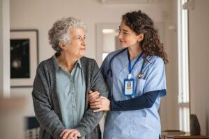 caregiver assist senior woman at home 2021 08 30 08 38 14 utc - Radioamatore Fiera 5