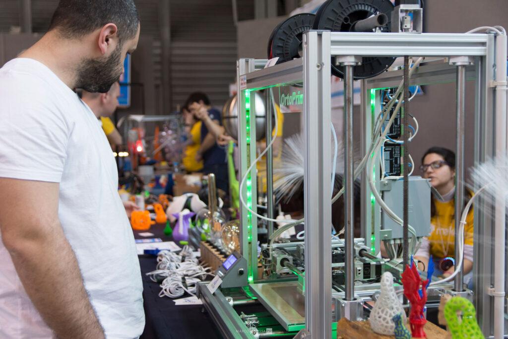 makers fablab fiera pordenone 008 - Radioamatore Fiera 11