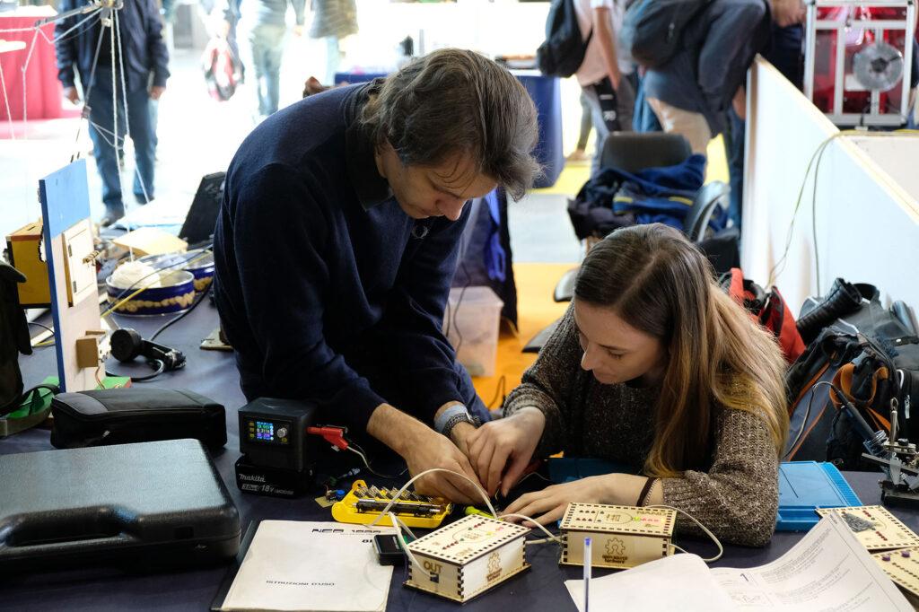 makers fablab fiera pordenone 015 - Radioamatore Fiera 89