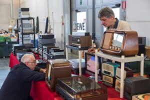 mercatino radioamatore hifi vintage epoca pordenone 010 - Radioamatore Fiera 5